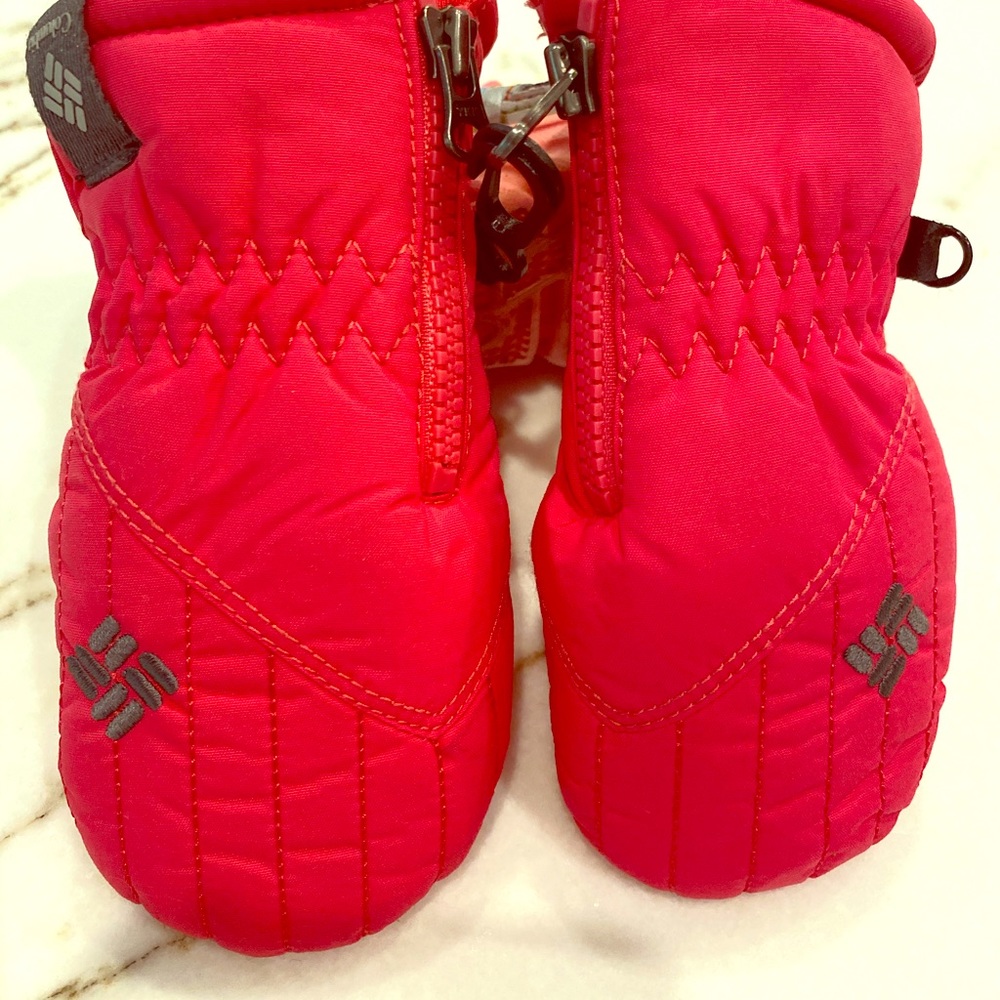 Infant Columbia mittens OS
